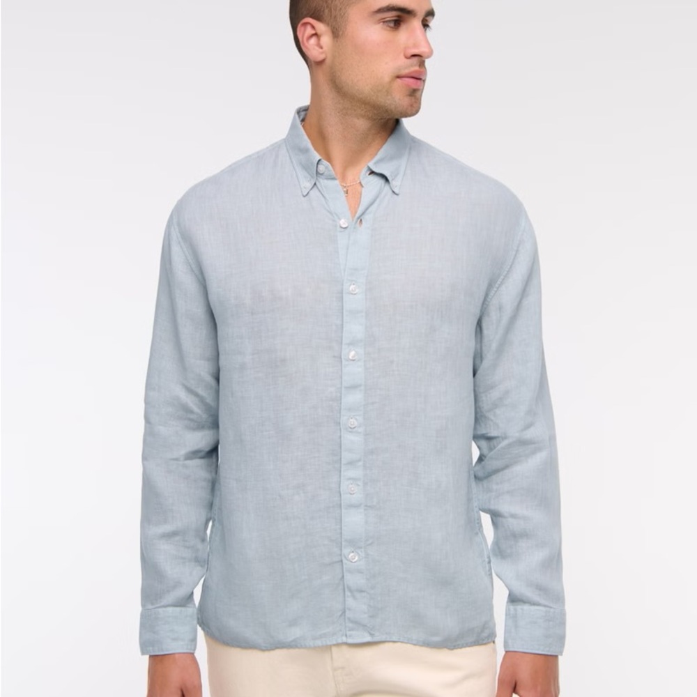 Abercrombie & Fitch Men's Sky Blue Button Down Shirt - Medium